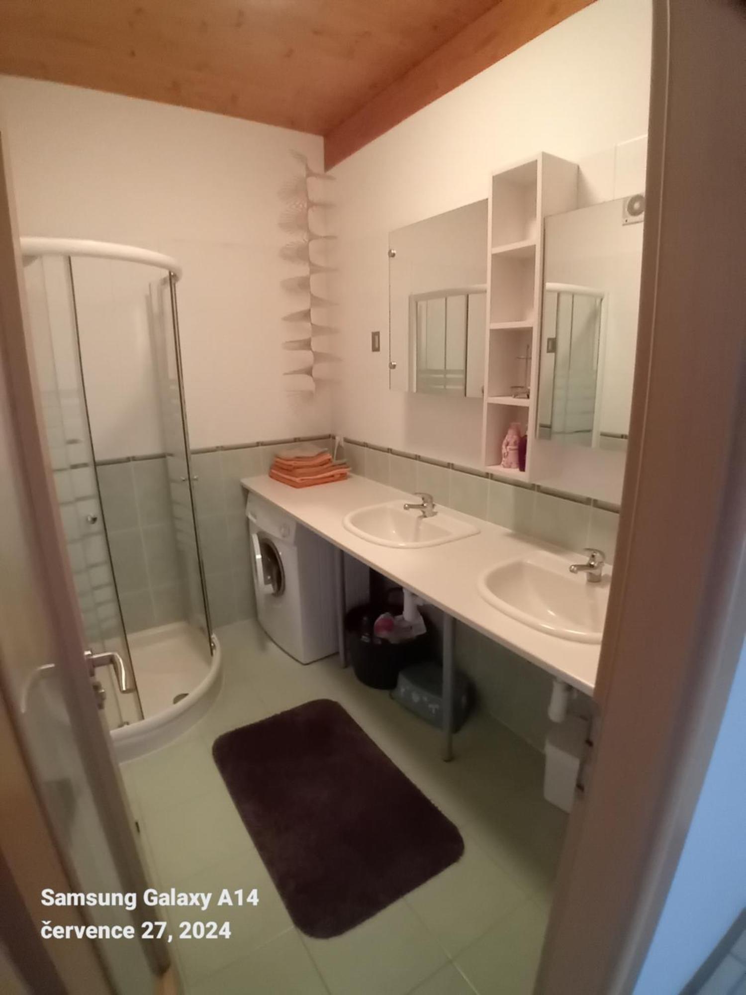 Apartman Lipno A12 Lipno nad Vltavou Luaran gambar